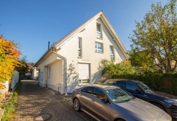 Moderne Maisonette-Wohnung mit 3 Zimmern – Wohnen auf zwei Ebenen, 79194 Gundelfingen, Maisonettewohnung