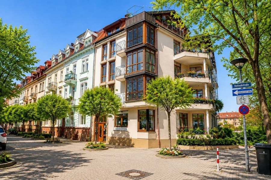 Mehrfamilienhaus in ruhiger Atmosphäre