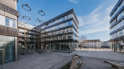 Zur Miete: Arbeiten auf zwei Etagen – Bürofläche nahe Hauptbahnhof, 79100 Freiburg, Bürofläche