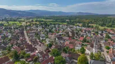 Denkmalgeschütztes Fachwerkensemble im Ortszentrum, 79279 Vörstetten, Einfamilienhaus