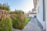 Gepflegter Zugang zum Haus mit...