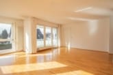 ...großzügiges und lichtdurchfluteter Wohnbereich