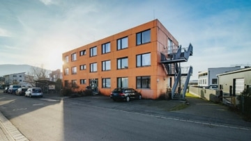 Gewerbeimmobilie mit vielseitigem Nutzungspotenzial in Kirchzarten!, 79199 Kirchzarten, Sonstige