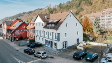 Zentral gelegenes Wohn- und Geschäftshaus im Herzen von Waldkirch, 79183 Waldkirch, Wohn- und Geschäftshaus