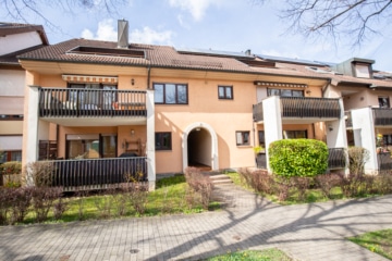 Bezugsfreie 2-Zimmer-Wohnung in ruhiger Wohnlage von Zähringen, 79108 Freiburg im Breisgau, Etagenwohnung