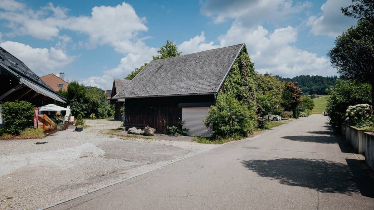 Blick von der Straße