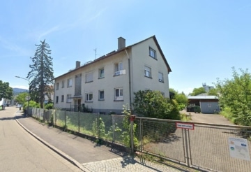 Mehrfamilienhaus mit Nebengebäude/Werkstatt als Kapitalanlage (Erbbaurecht), 79115 Freiburg, Mehrfamilienhaus
