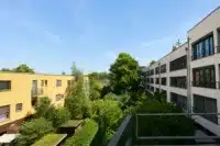 Balkon mit Blick ins Grüne