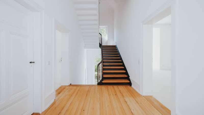 Obergeschoss des Hauses: Erreichbar über die Treppe oder via Aufzug
