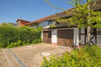 Große Doppelgarage für Ihren Fuhrpark