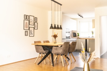 Doppelhäuser Burgblick in begehrter und bester Aussichtslage, 79219 Staufen, Doppelhaushälfte