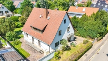 Erbbaurecht: Freistehendes Einfamilienhaus in bevorzugter Lage von Freiburg-Waldsee, 79117 Freiburg, Einfamilienhaus