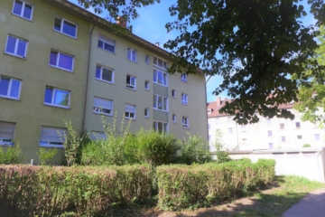 Kapitalanlage: 3-Zimmer-Dachgeschosswohnung in Freiburg-Zähringen, 79108 Freiburg, Etagenwohnung